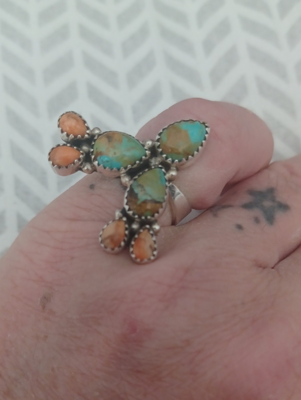 Sterling Silver Turquoise And Spiney Oyster Cactus Ring